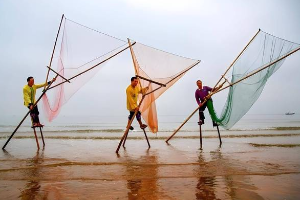 京族益中粥，呵护“一老一小”