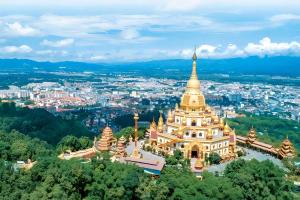 德宏：独特的民族文化与康养资源吸引游客，旅游数据创新高 