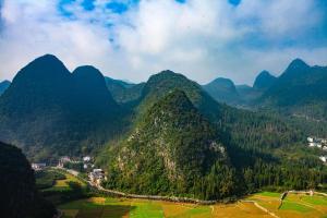 在山水清韵中，安顿身心，开启黔西南康养之旅